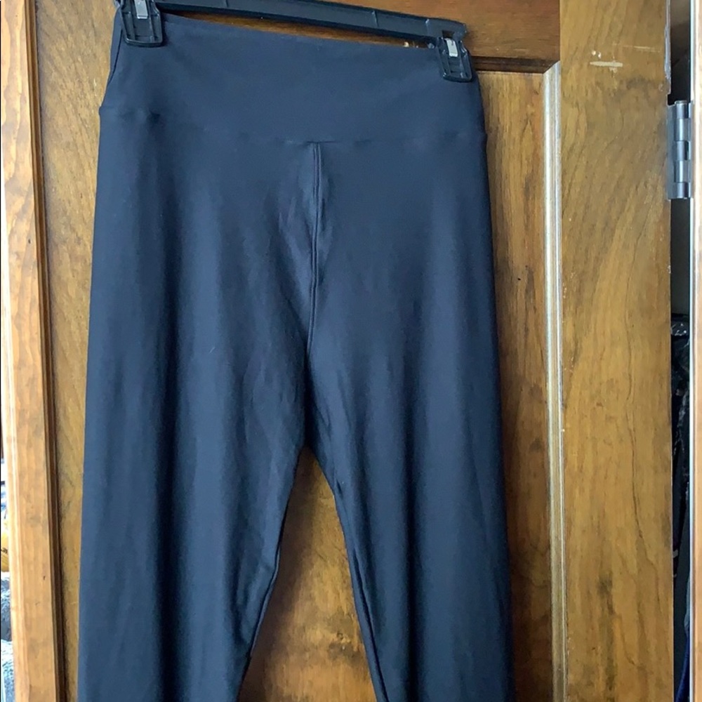 LulaRoe black leggings. OS. NIB.